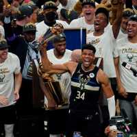 Milwaukee Bucks Juara NBA, Giannis Antetokoumpo Rebut MVP