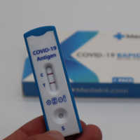 Viral, Satpam Tes Air Keran Pakai Alat Antigen Hasilnya Positif