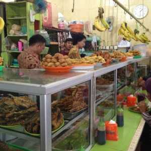 PPKM Diperpanjang, Kini Boleh Makan di Warteg 30 Menit