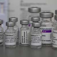 Menkes Budi Gunadi Akhirnya Cabut Aturan Vaksin Covid Berbayar