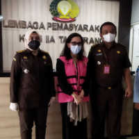 Polemik Jaksa Pinangki, Masih Terima Gaji dan Belum Dipecat