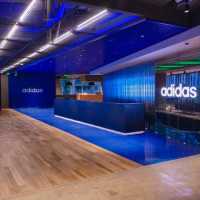 Resmi Bercerai, Adidas Jual Reebok Rp35,9 Triliun