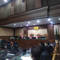 Ini 3 Hakim yang Sebut Juliari Batubara Tersiksa dan Vonis 12 Tahun