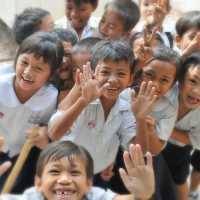 Anies Izinkan Sekolah Tatap Muka dan Tempat Ibadah Boleh Diisi 50%