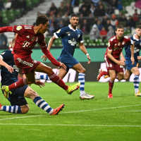 Hasil Bola: Bremer vs Bayern 0-12, West Brom vs Arsenal 0-6