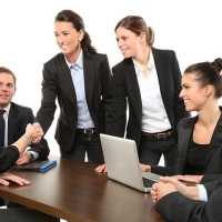 Bagaimana Hukum Gaji yang Diterima dari Pekerjaan Hasil Menyogok?