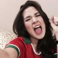 Sempat Dukung Chelsea, Raisa Kini Kirim Lagu Buat Ronaldo yang ke MU