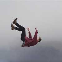 Uniknya Istilah Jatuh di Bahasa Sunda, dari Tikusruk Hingga Tijengkang