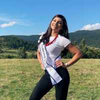 Bos Lomba Kecantikan Hina Indonesia, Jihane: Sentuh Negara, Saya Maju!