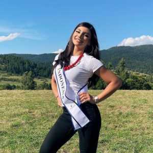 Bos Lomba Kecantikan Hina Indonesia, Jihane: Sentuh Negara, Saya Maju!