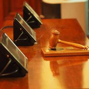 Daftar Vonis Herry Wirawan: Lolos Vonis Mati, Tak Dikebiri