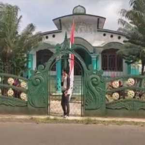 Siapa Iskandar Jamaludin yang Mengaku Raja di Kerajaan Angling Dharma