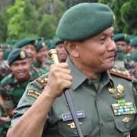 Siapa AY Nasution, yang Suruh Bongkar Patung Soeharto di Kostrad?
