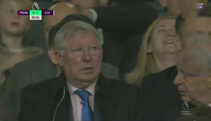 Reaksi Sir Alex Ferguson saat melihat Manchester United dibantak 0-5 oleh Liverpool