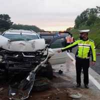 Kecelakaan Maut Tol Cipali: Pajero Hajar Truk, 2 Tewas, 4 Luka-luka