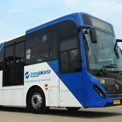 Daftar layanan TransJakarta terdamka demo BEM UI di Bundaran HI