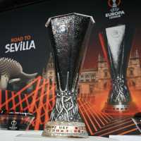 Drawing Play-Off Europa League: Barcelona vs Napoli