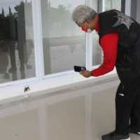 Momen Ganjar Pranowo Ngamuk Tendang Tembok Palsu SMA, Ancam Pidanakan Kontraktor