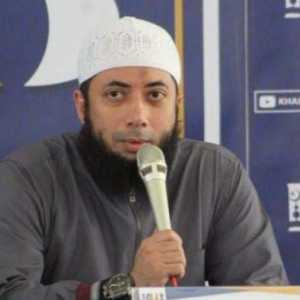 KPK Cecar Ustaz Khalid Basalamah soal Penyelidikan Korupsi Kuota Haji