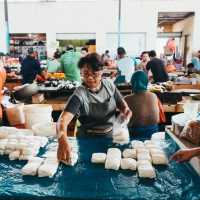 Perajin Tahu-Tempe Mogok Produksi Gegara Harga Kedelai Mahal, Menteri Salahkan Babi