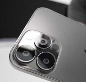Konsumen Ini Beli iPhone 13 Malah Dapat Batu, Tokopedia Buka Suara