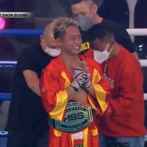 Berbekal Pukuli Pohon Pisang, Paris Salam dari Binjai Kalahkan Juara Muay Thai PON