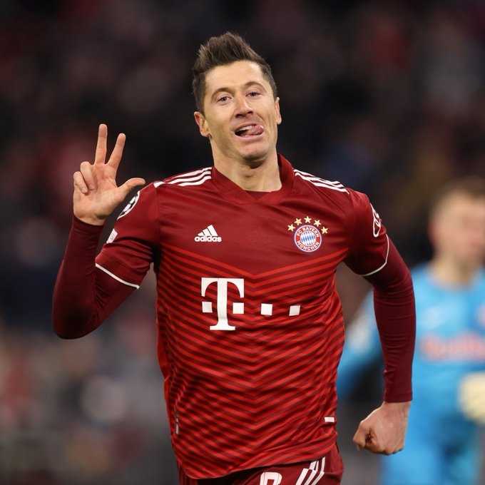     Hasil Leg Kedua 16 Besar LIga Champions: Bayern Munchen vs RB Salzburg 7-1, Robert Lewandowski mencetak hattrick