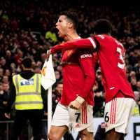 Hasil Liga Inggris: Man United Benamkan Hostpur, Ronaldo dan Salah Kompak Cetak Rekor