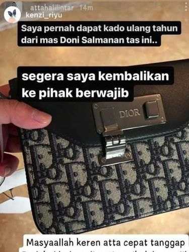     Atta Halilintar menyatakan siap mengembalikan tas Dior dari Doni Salmanan