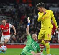 Hasil Liga Inggris: Liverpool Pepet Man City Usai Bekuk Arsenal, Spurs Bangkit