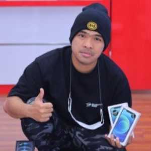 PS Glow Resmi Tutup, Putra Siregar Bagikan Produk Skincare Gratis ke Masyarakat