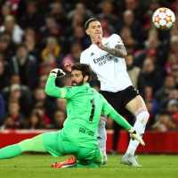 Hasil Liga Champions: Drama VAR Liverpool vs Benfica, Ricuh di Atletico vs Man City