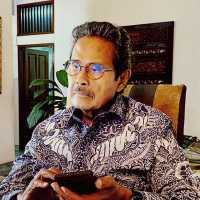 Politisi Senior Golkar dan Menperin Era SBY, Fahmi Idris, Meninggal Dunia