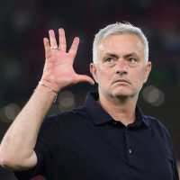Rekor Mentereng Jose Mourinho Usai Bawa AS Roma Juara Conference League