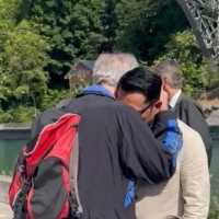 Momen Ridwan Kamil Bertemu Warga Swiss yang Selamatkan Zara Saat Bersama Eril