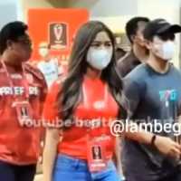 Heboh Kaesang Pangarep Gandeng Wanita Cantik Usai Nonton Bola