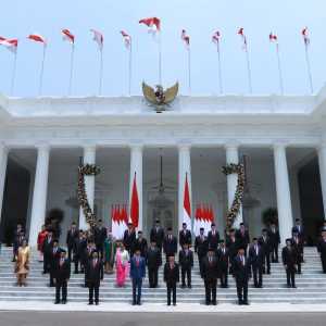 Beredar Isu Jokowi Reshuffle Menteri PDIP, KaBIN Hingga Mahfud MD, Ini Kata Istana