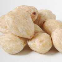 6 Khasiat Kemiri Bagi Kesehatan dan Kecantikan