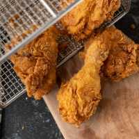5 Cara Mudah Membuat Fried Chicken Nikmat Ala Restoran Top
