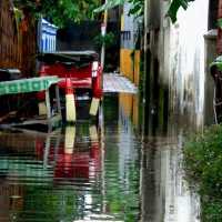 Wilayah Banjir Jakarta Meluas Jadi 92 RT, Ketinggian Air di Atas 40 Cm