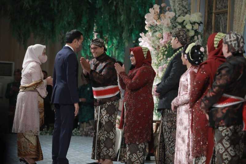 Presiden Jokowi menghadiri resepsi pernikahan Mutiara Annisa Baswedan, putri Anies Baswedan 