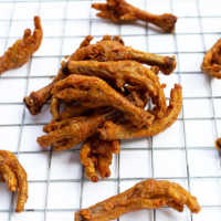 Ceker Ayam Kini Jadi Menu di KFC