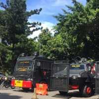 Belasan Anggota Brimob Bersenjata Lengkap Datangi Bareskrim, Apa Tujuannya?