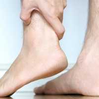 5 Minuman yang Ampuh Atasi Asam Urat