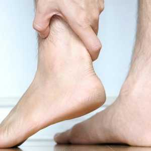 5 Minuman yang Ampuh Atasi Asam Urat