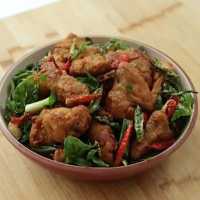 Resep Ayam Goreng Kari ala Chef Devina Hermawan, Wangi Rempah Bikin Lidah Bergoyang