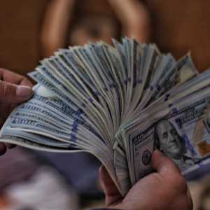 1 USD = Rp8.170 di Kurs Google, Ini Respons Bank Indonesia