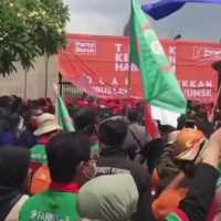 Demo Tolak Kenaikan BBM, Buruh: Dulu Puan Maharani Nangis Ada Kenaikan BBM