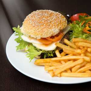 5 Resep Burger Sehat Untuk Bekal Anak ke Sekolah