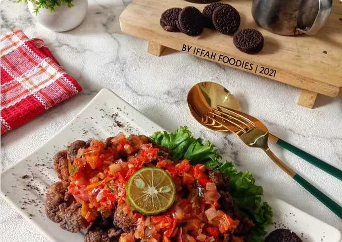 Resep Ayam Pop Hitam Oreo Sambal Matah (@iffah_foodies / cookpad)